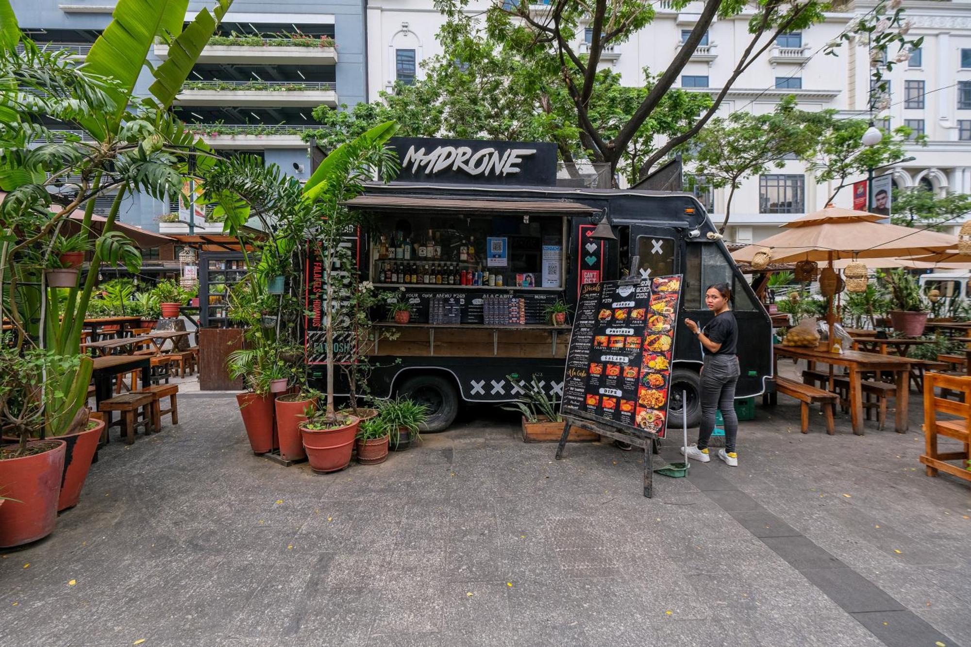 Cityscape View 2Br In Uptown Bgc W 200Mbps Wifi Тагиг Экстерьер фото